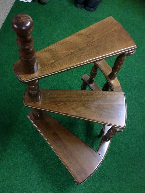 Bibliotheks-Treppe schöner Zustand ! | Kaufen auf Ricardo