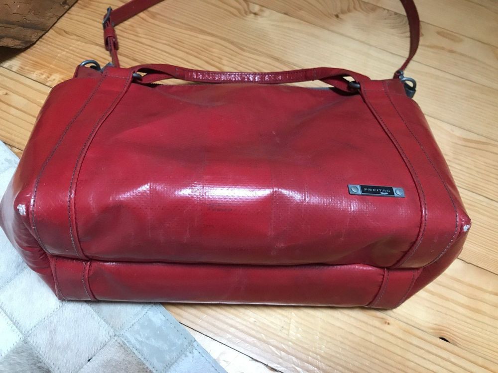 Freitag Tasche Austen R120 rot | Kaufen auf Ricardo
