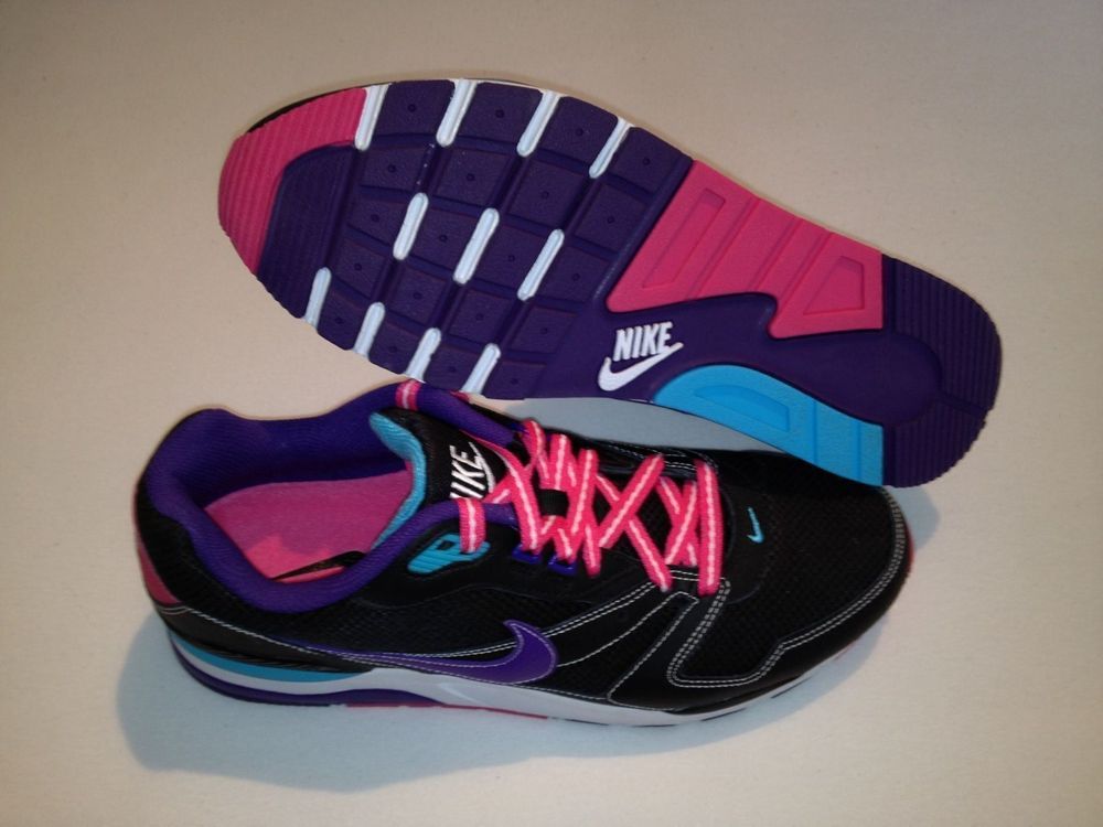 nike twilight runner