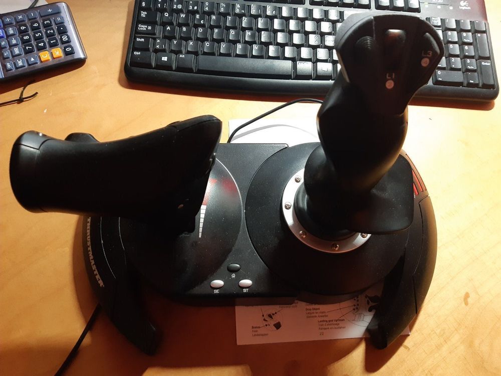 Joystick Thrustmaster Tflight Hotas X Kaufen Auf Ricardo 