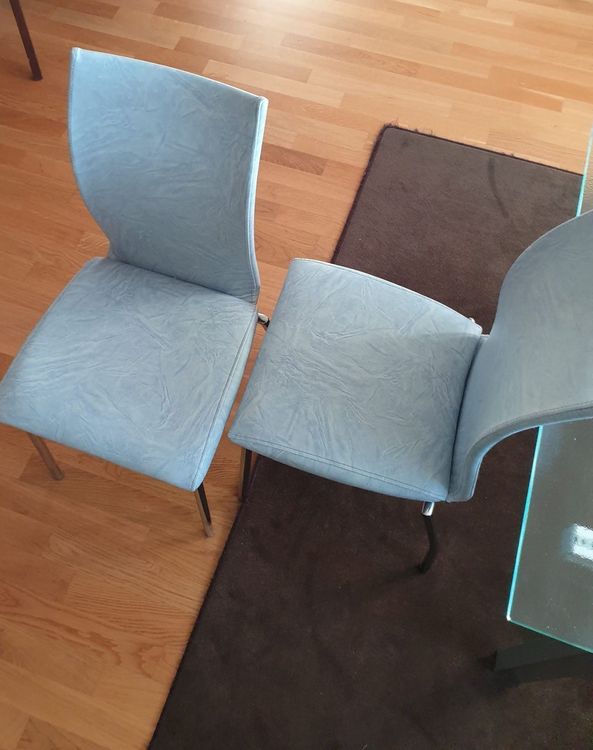 Vier hellblaue Wohnzimmerstühle | Kaufen auf Ricardo