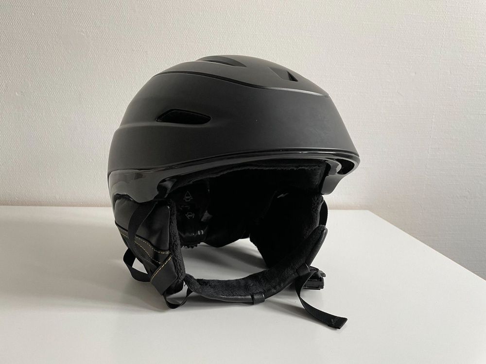 Giro Strata Damen Skihelm L schwarz MIPS Acheter sur Ricardo