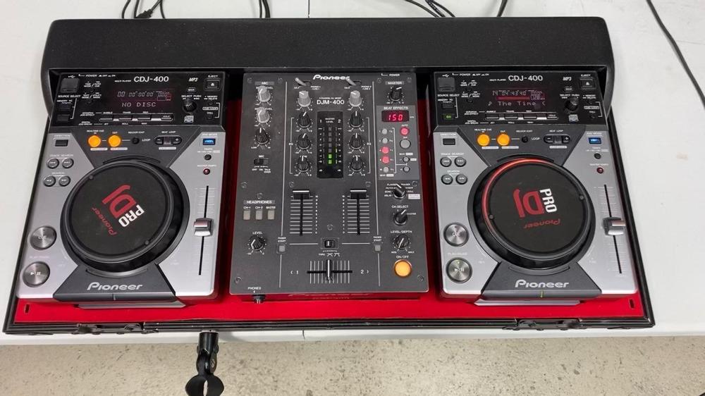 Pioneer cdj 400 не видит флешку