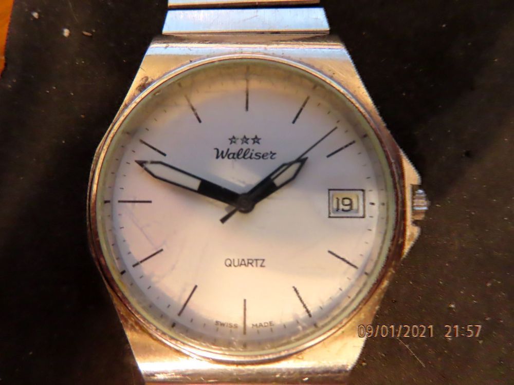 Walliser Uhr Batterie wechseln Kaufen auf Ricardo