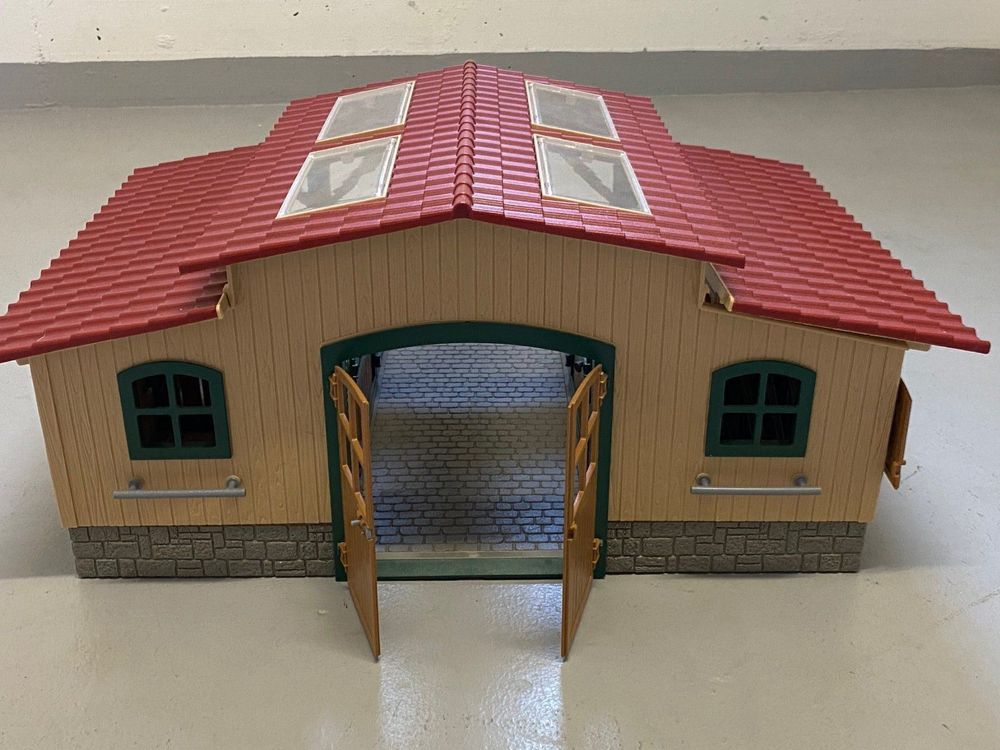 Schleich-Pferdestall mit div. | Kaufen auf Ricardo