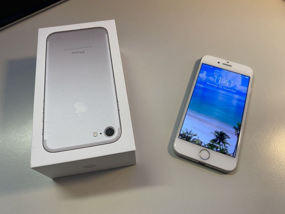 iPhone 7 - 128GB silver | Kaufen auf Ricardo