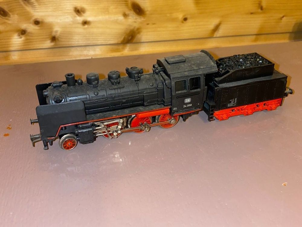 Märklin Dampflok mit externem Tender Kaufen auf Ricardo Märklin Dampflok mit externem Tender Kaufen auf Ricardo