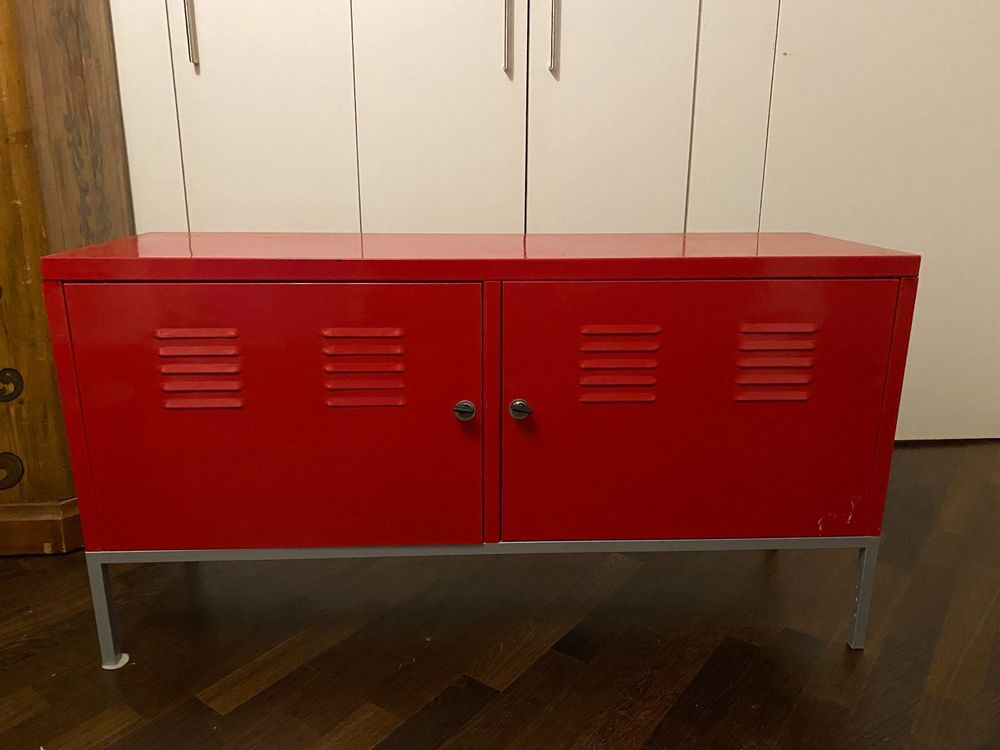 rotes Möbelstück Metall | Kaufen auf Ricardo