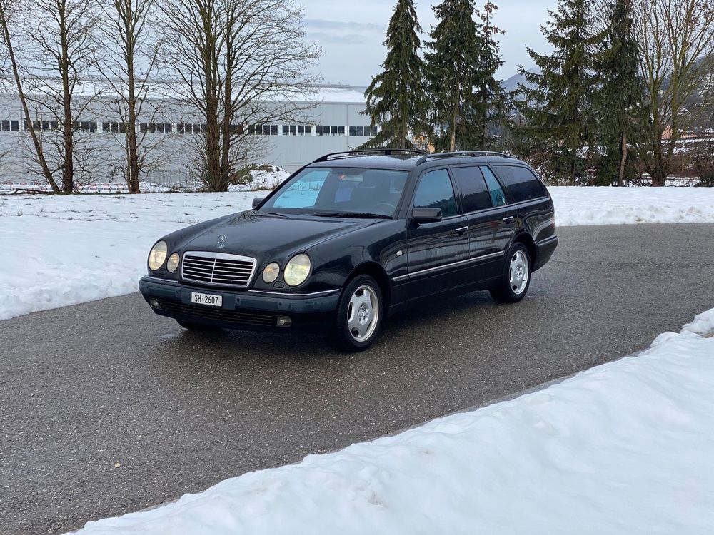 Mercedes Benz E280 4Matic Kaufen auf Ricardo