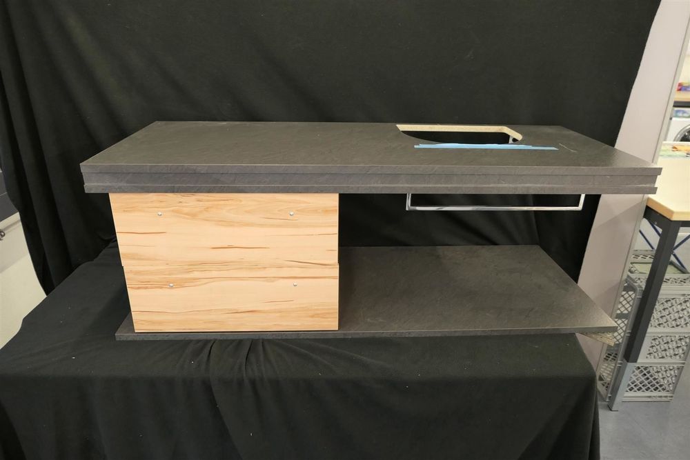 Moderner Waschbeckenunterschrank | Kaufen auf Ricardo