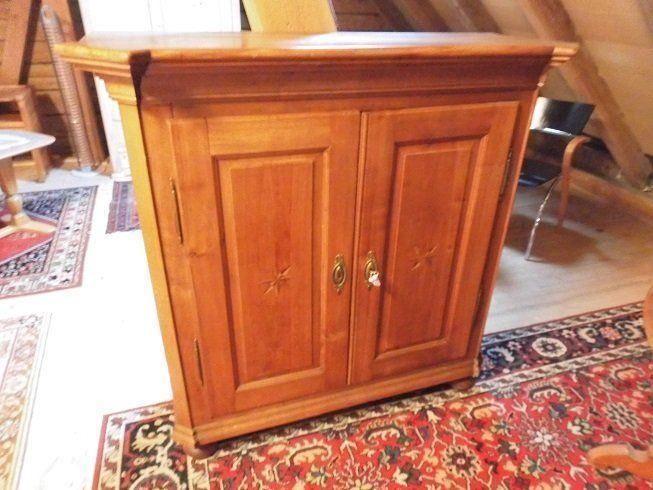 Kirschbaumschrank | Kaufen auf Ricardo