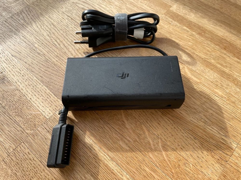 ladegerät gear fit 2 pro