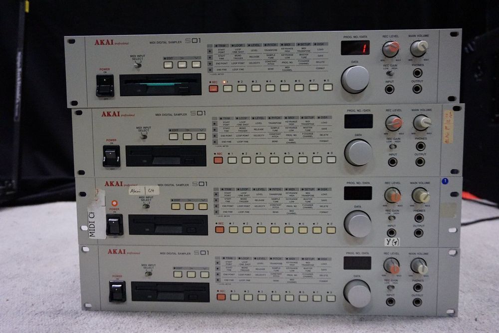 Akai S01 MIDI Digital Sampler Kaufen auf Ricardo