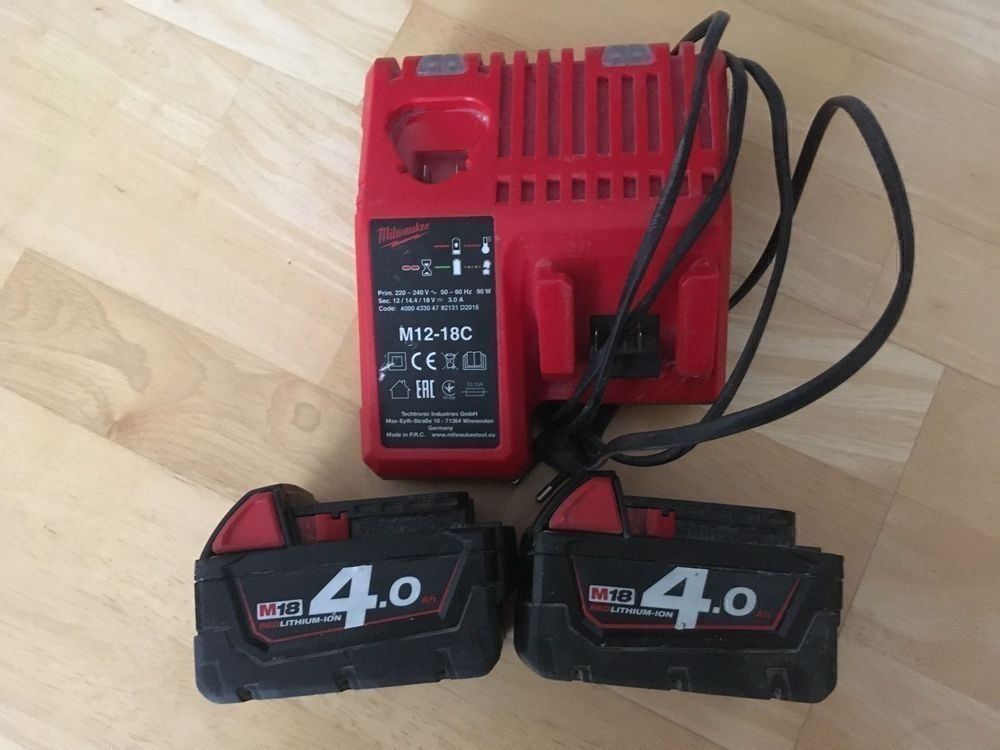 ladegerät milwaukee