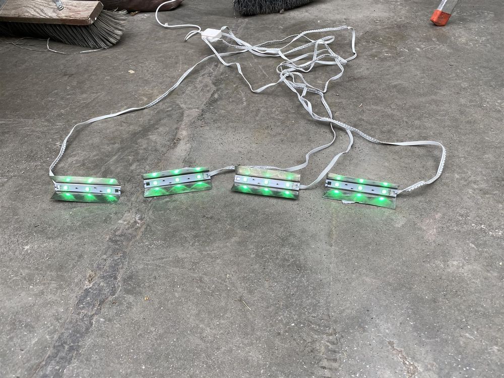 LED RGB Vitrinenbeleuchtung 4-fach -K121 | Kaufen auf Ricardo