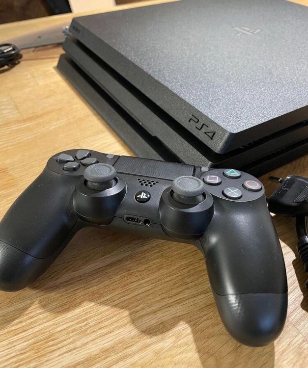 Playstation 4 Pro (PS4 Pro) / 1 TB | Kaufen auf Ricardo