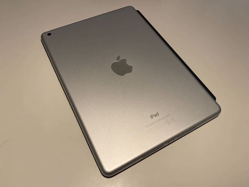 Apple iPad A1822 - 2017 | Kaufen auf Ricardo