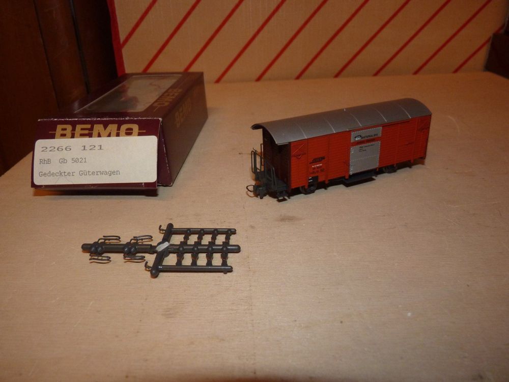 Wagon Grue Bemo 2268 192 RhB - Échelle H0m 1/87 - Época IV - Allemagne