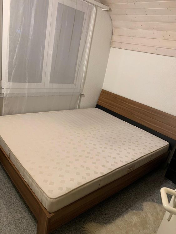 Bett mit Matratze 160x200 | Kaufen auf Ricardo
