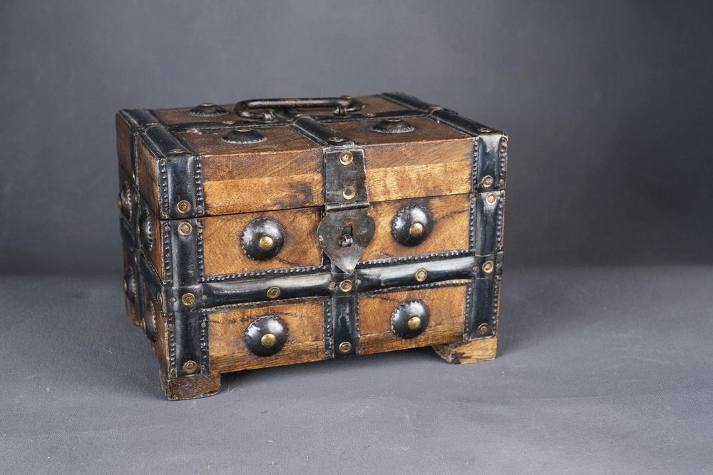 Kleine Holzkiste | Kaufen auf Ricardo