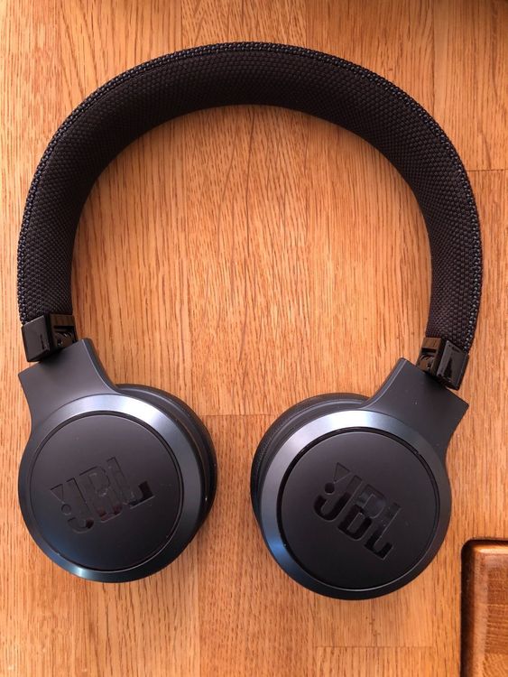 JBL Live 400 Black Kopfhörer Bluetooth | Kaufen auf Ricardo