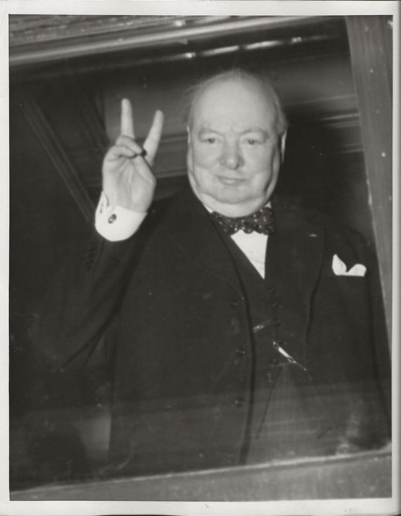 Sir Winston Churchill, VictorySign,1952 Kaufen auf Ricardo