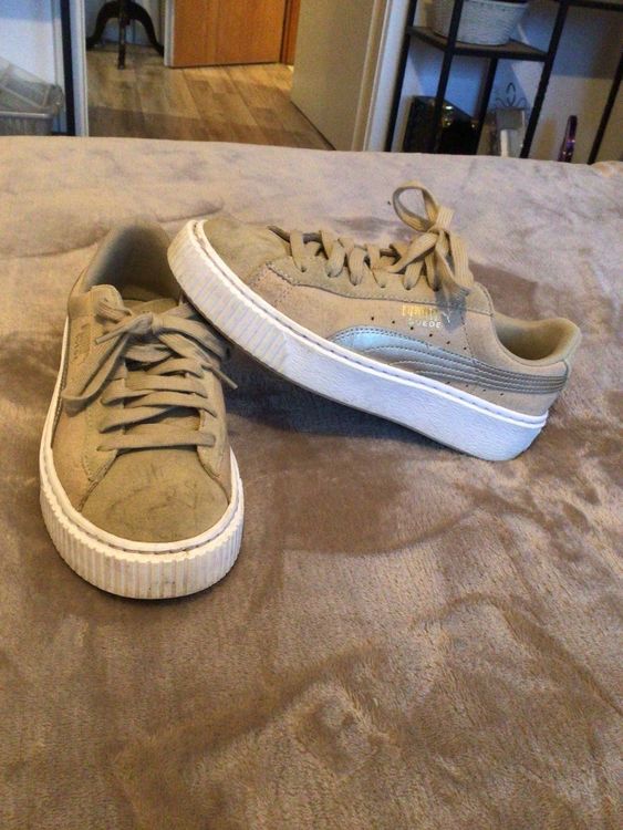 beige puma suede