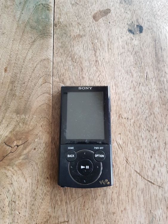 Sony Walkman NWZE444, 8 GB Kaufen auf Ricardo