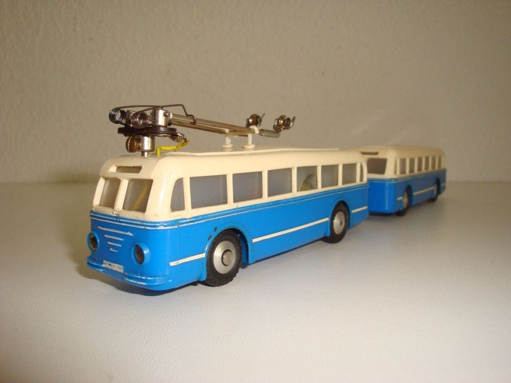 TROLLEYBUS HO, Marke EHEIM Acheter sur Ricardo