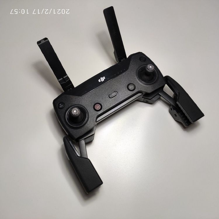 DJI SPARK Controller (Top Zustand) !!! Kaufen auf Ricardo