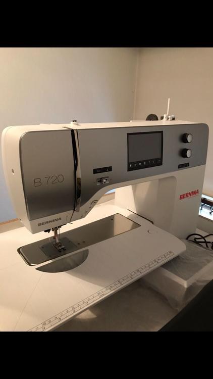 Швейная машина bernina 720