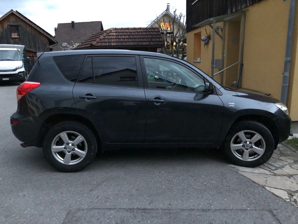 Toyota rav 2