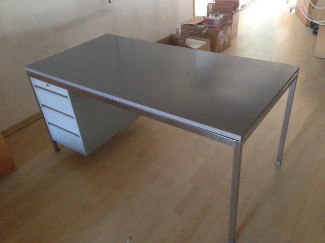 Bürotisch mit Aktenablage | Kaufen auf Ricardo