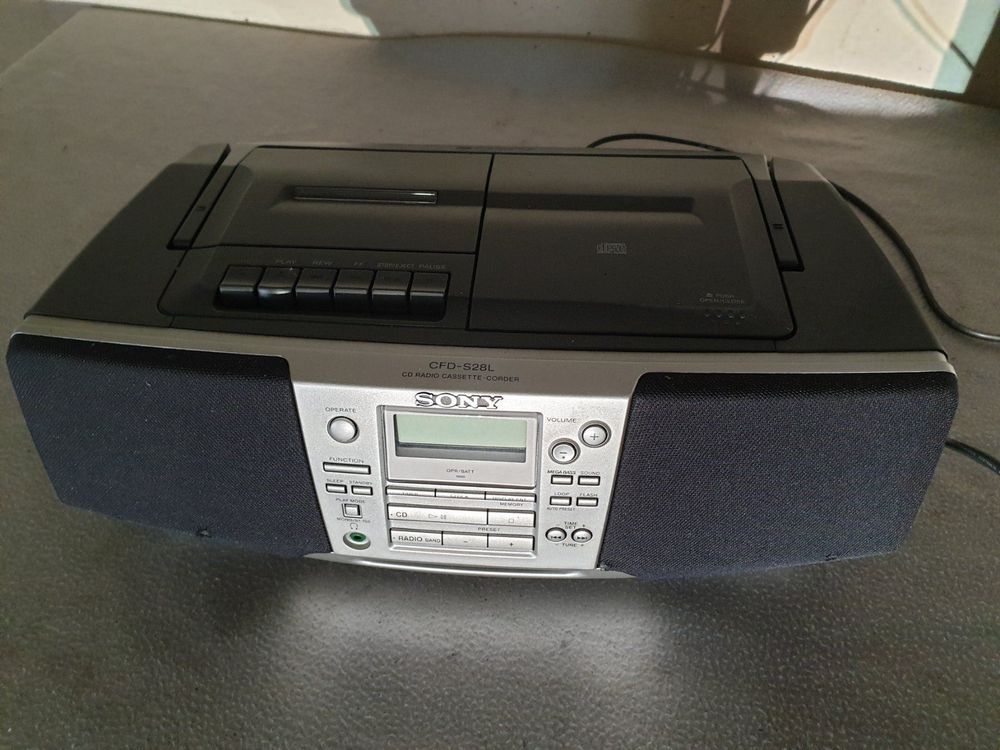 Radio CD Player Kaufen auf Ricardo