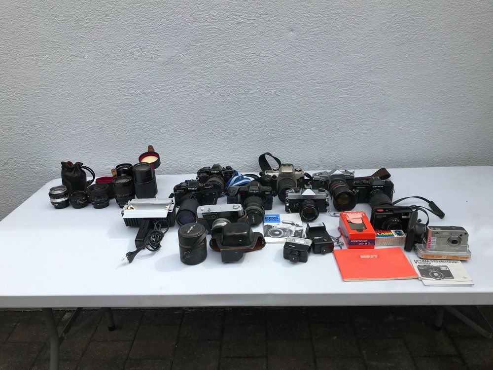 Diverse alte Fotoapparate und Zubehör | Kaufen auf Ricardo