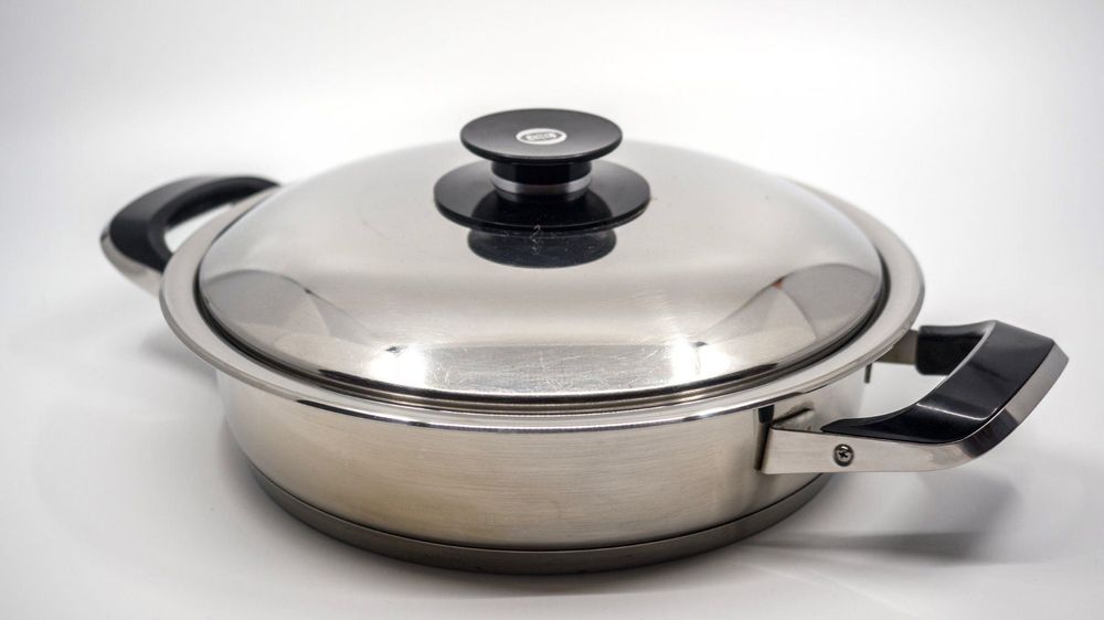 AMC Kochtopf 2,6 L mit Deckel, ID 60100 | Kaufen auf Ricardo