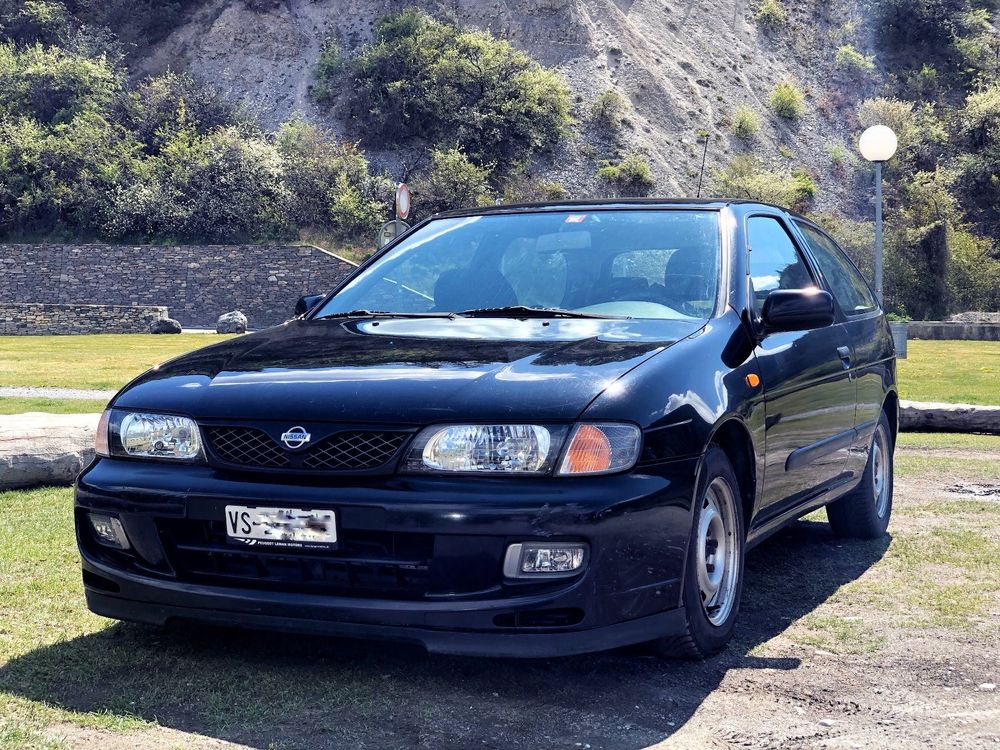 Nissan almera gti