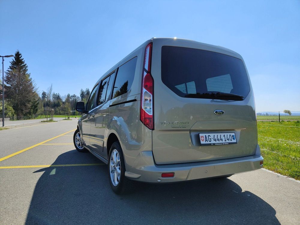 Ford Tourneo Connect zu verkaufen. Kaufen