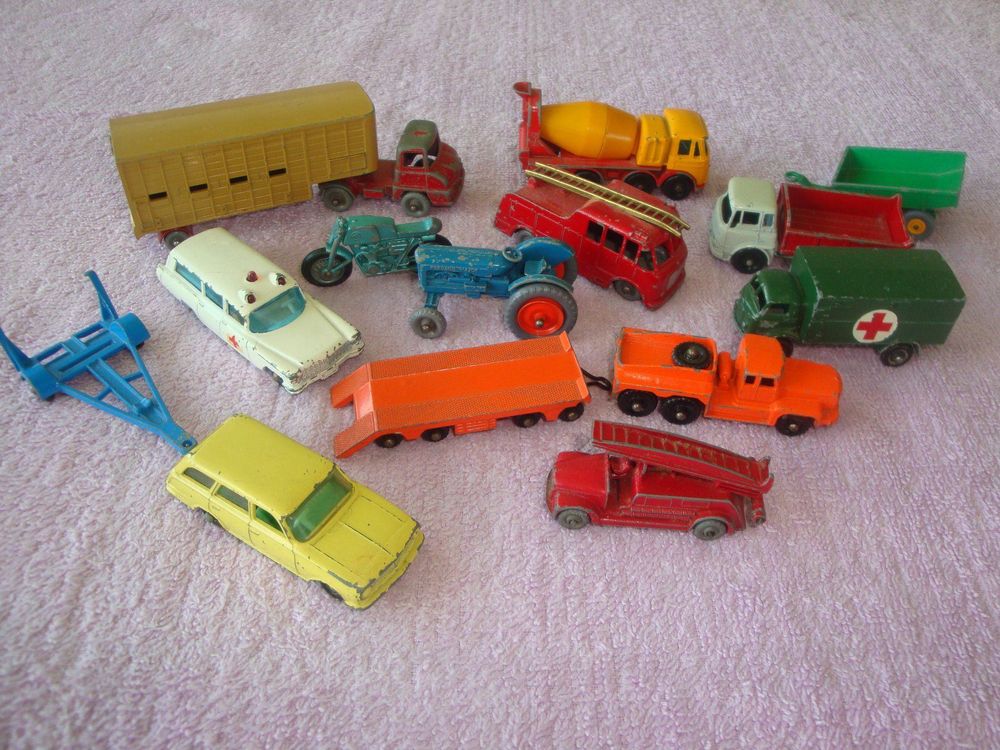 14 schöne alte Matchbox Fahrzeuge Auto | Kaufen auf Ricardo