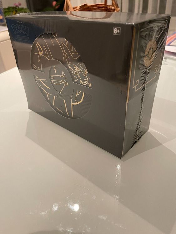 Pokemon Zacian V elite Trainer box | Kaufen auf Ricardo