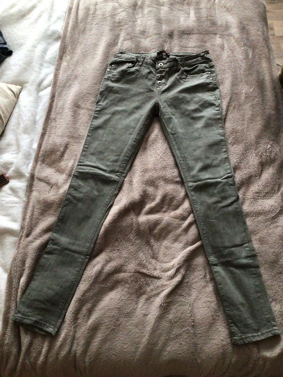 Pantalon kaki PLACE DU JOUR | Kaufen auf Ricardo