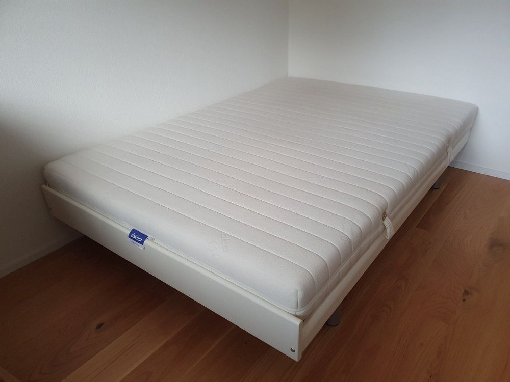 Bett 140x200cm, inkl.Lattenrost/Matratze | Kaufen auf Ricardo