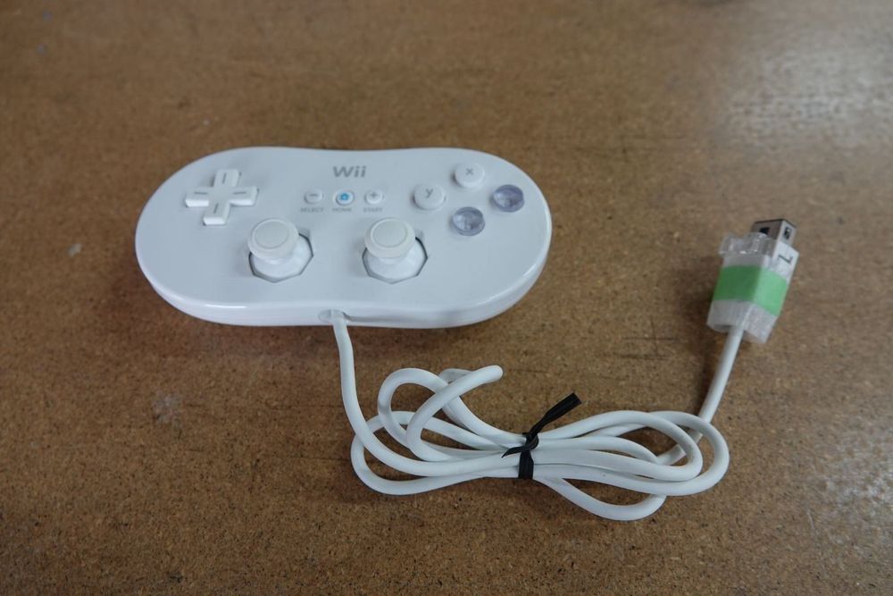 Wii Classic Controller, weiß Kaufen auf Ricardo