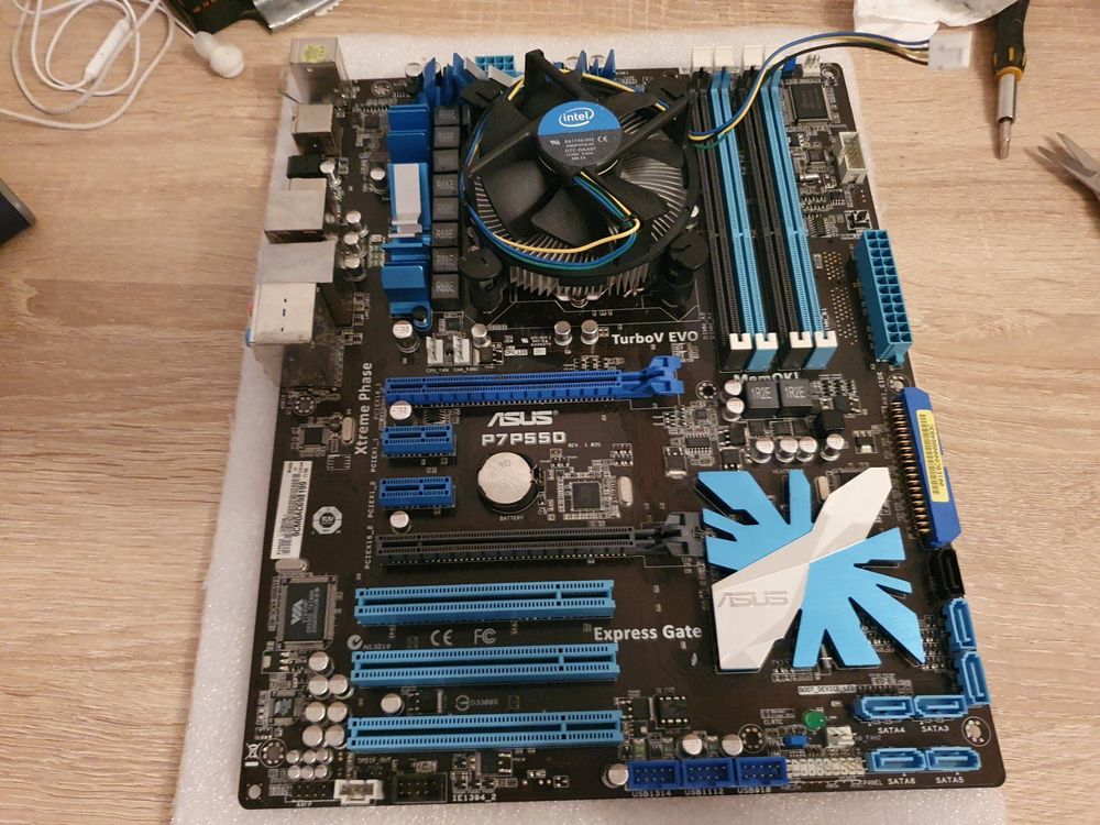 Asus Motherboard mit Intel Core I3 Kaufen auf Ricardo