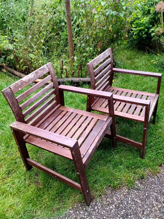 Balkon Tisch und Stühle Kaufen auf Ricardo