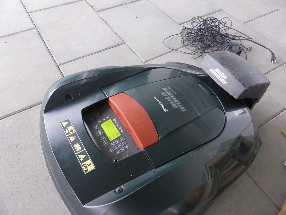 Husqvarna Automower 220 AC, 1a Funktion Kaufen auf Ricardo