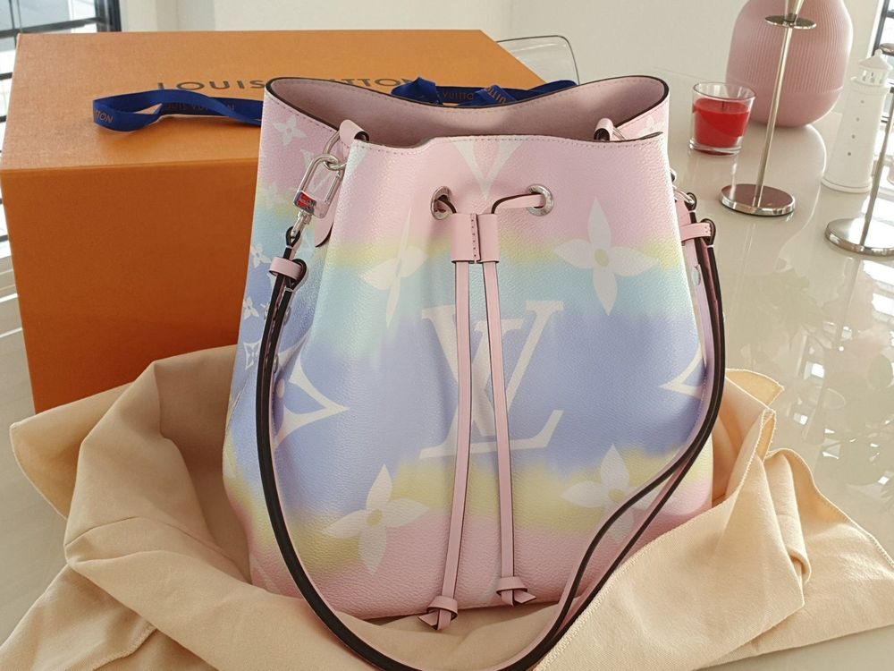 Louis Vuitton Neonoe MM Escale Pastel | Comprare su Ricardo