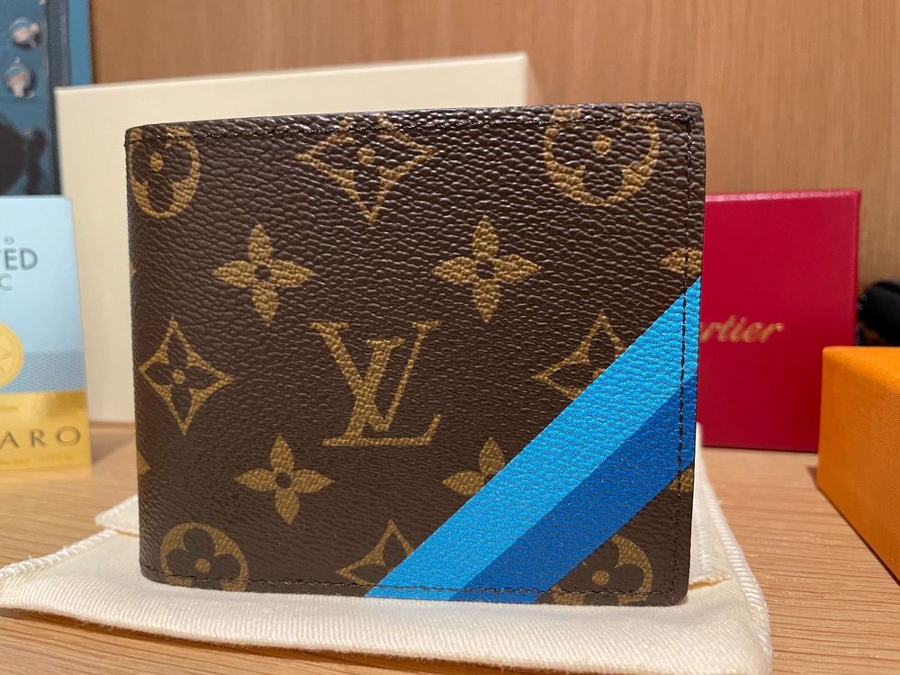Louis Vuitton Marco Wallet 306876