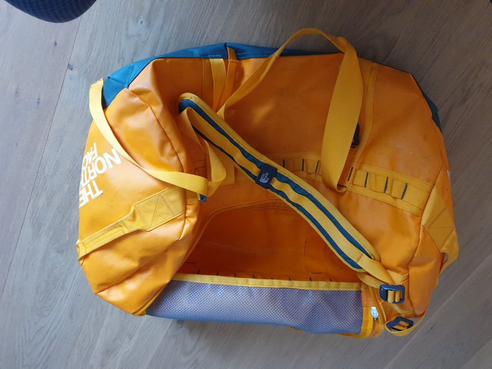 The North Face Duffel Bag Medium Orange Kaufen auf Ricardo