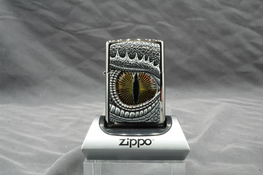 ZIPPO® Dragon Eye 3D 2018 ungezündet Acheter sur Ricardo